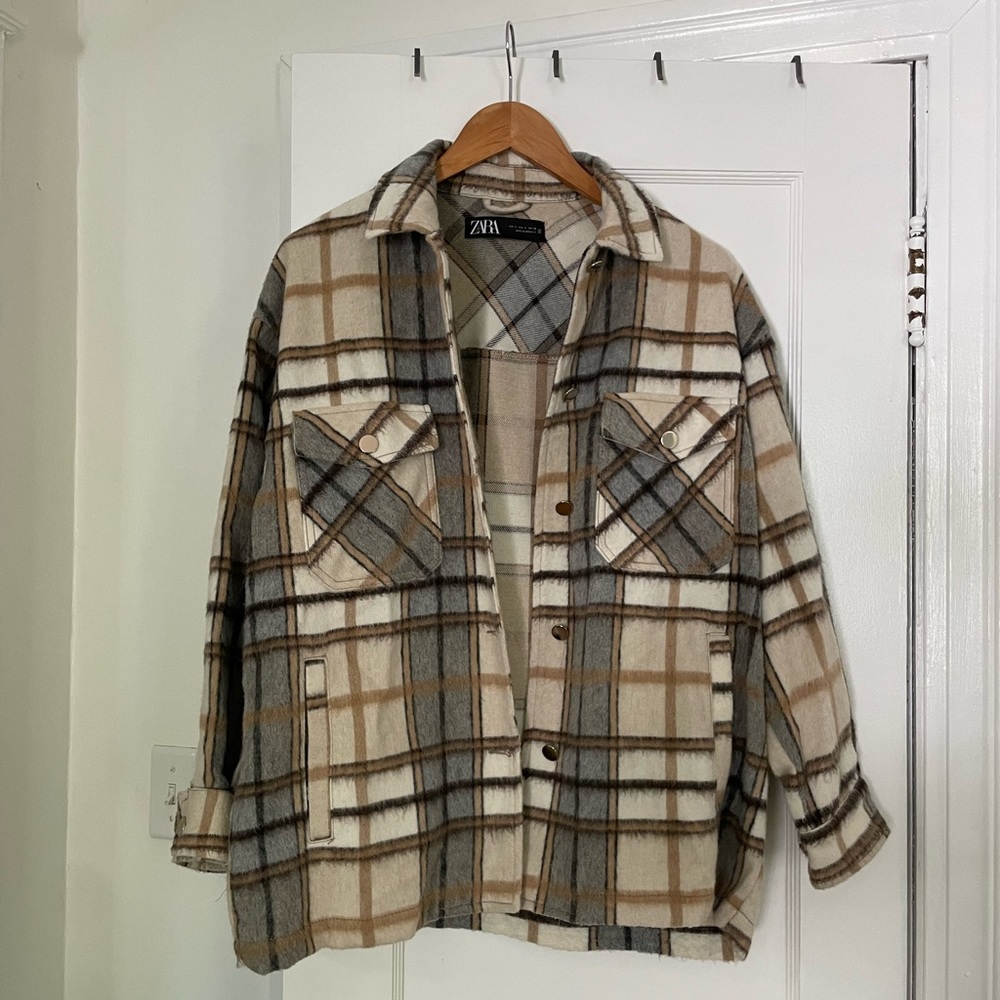 Zara Shacket - Picture 2 of 5